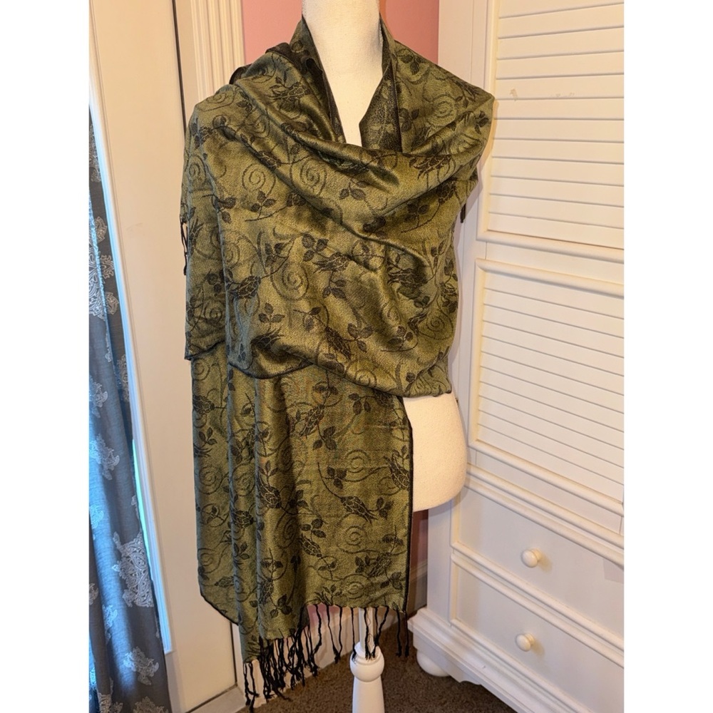 Green/Black Wrap/Scarf